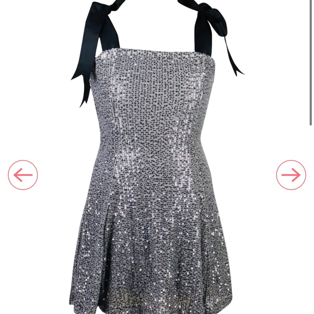 Flowers by Zoe Silver Sequin Sleeveless Dress